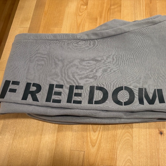 Men’s Under Armour Freedom Rival Fleece Joggers – Size Small – Grey - Picture 2 of 7